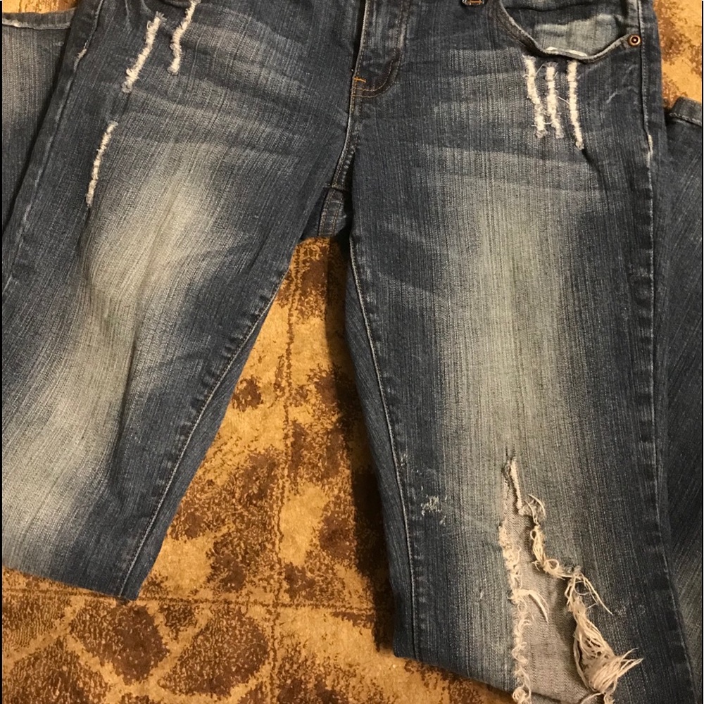 Distressed Zco . Premium jeans